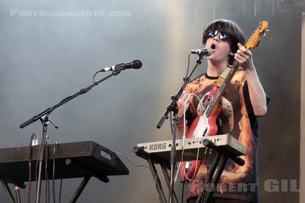 DECLAN MCKENNA - 2015-07-16 - PARIS - Parvis de l'Hotel de Ville - 